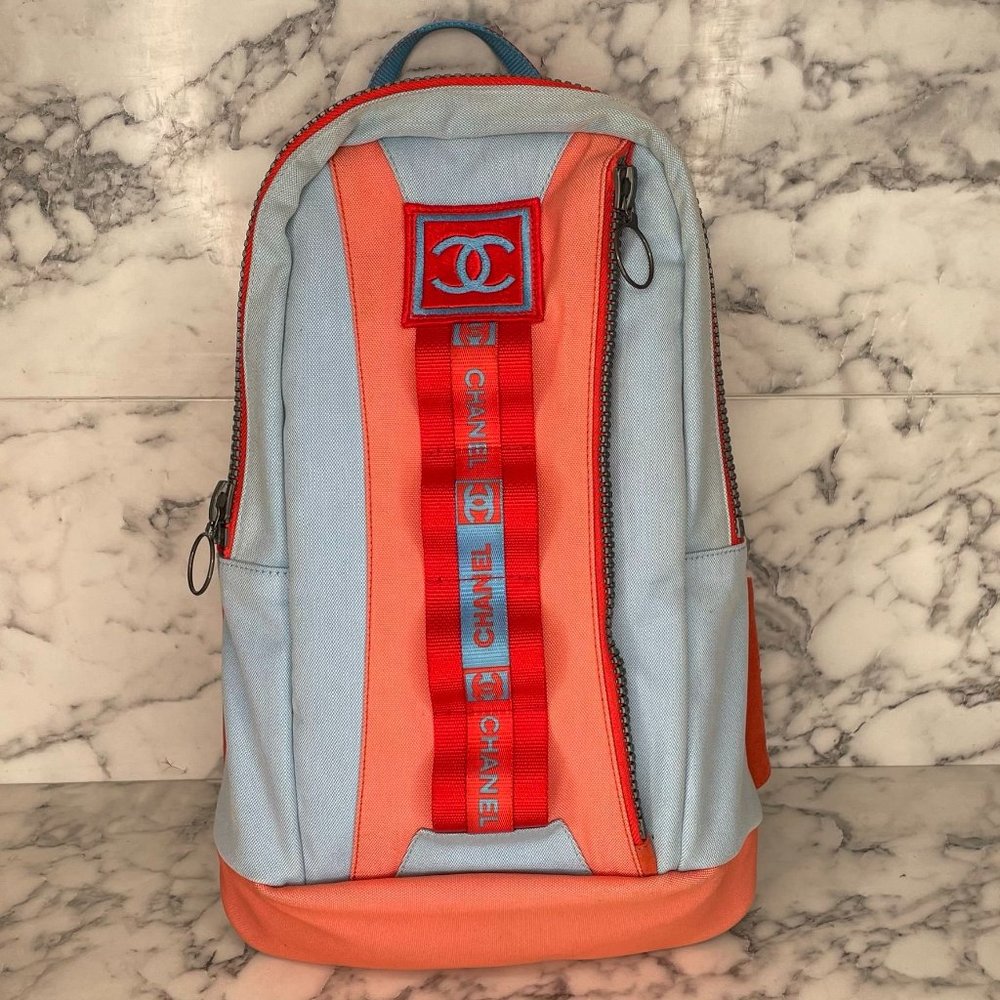 CHANEL Vintage 2002 Sport Blue & Coral Canvas Backpack - Picture 5 of 13